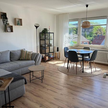 Up Wulkje21 Neu Renovierte Wohnung Mit Pkw Stellplatz Emden Exterior foto