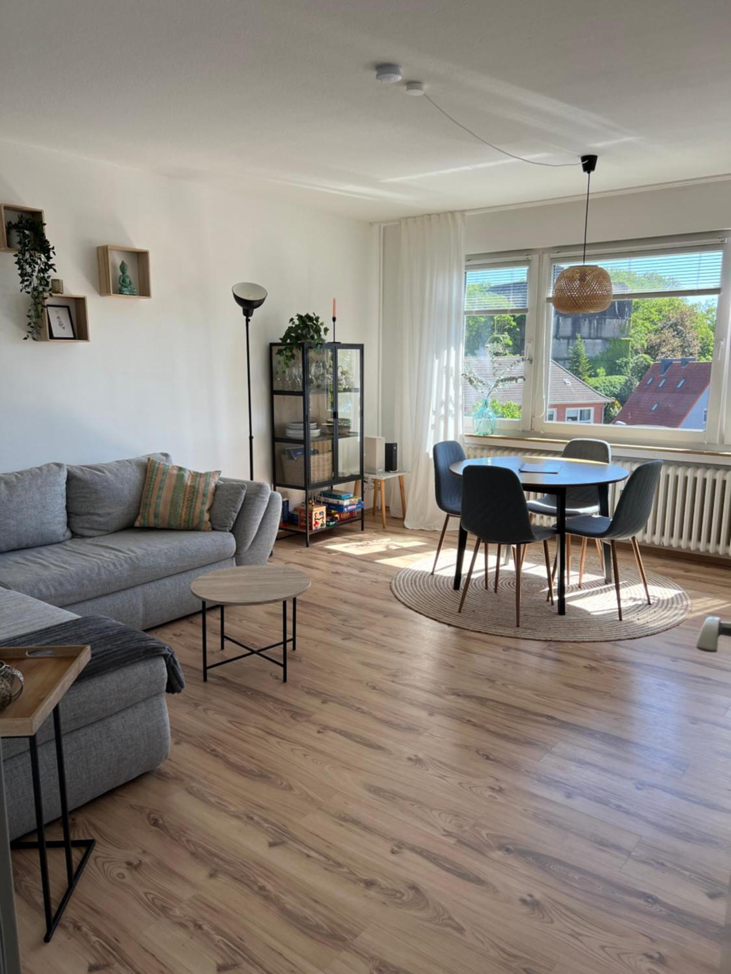 Up Wulkje21 Neu Renovierte Wohnung Mit Pkw Stellplatz Emden Exterior foto