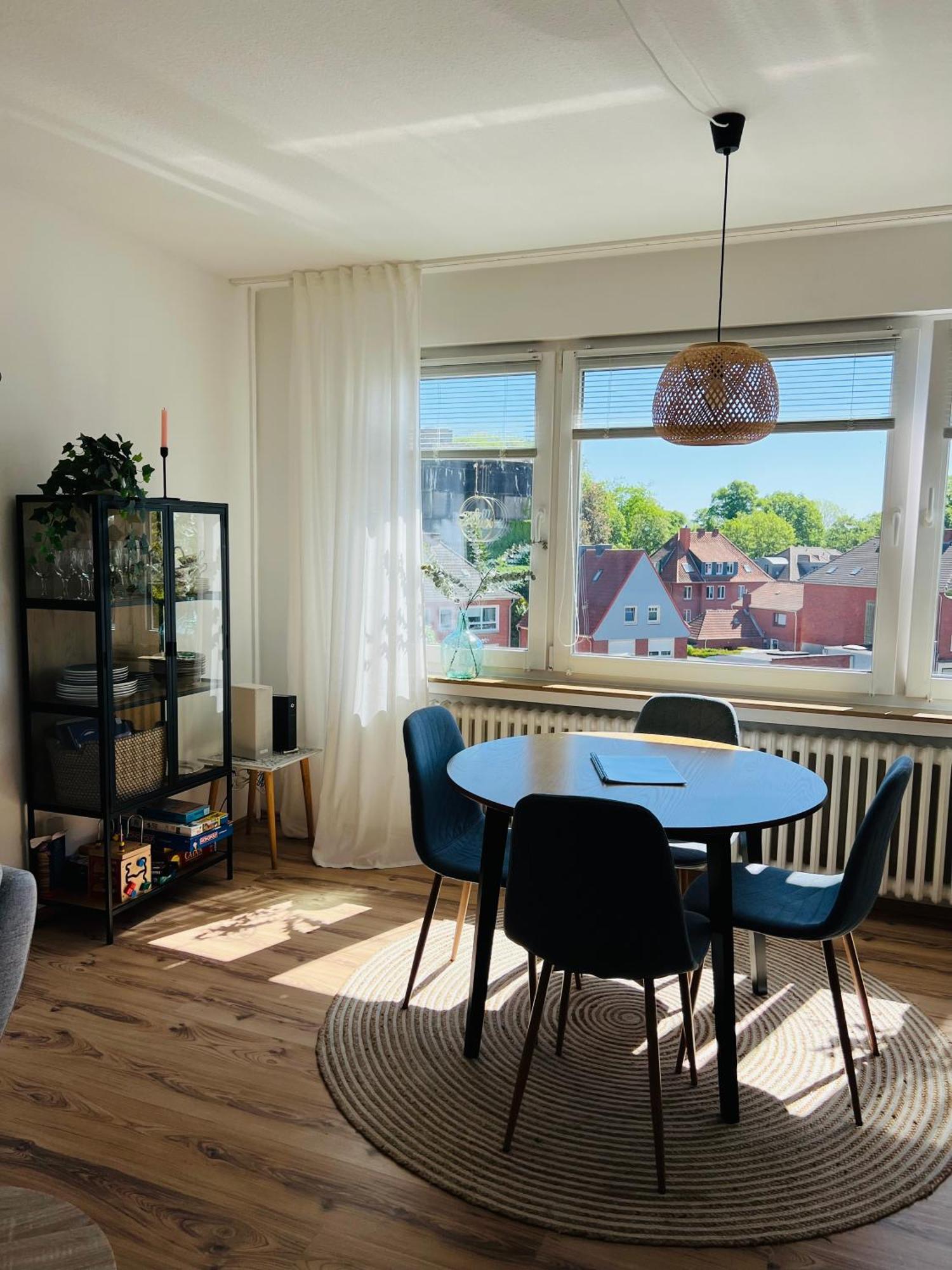 Up Wulkje21 Neu Renovierte Wohnung Mit Pkw Stellplatz Emden Exterior foto